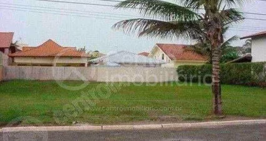 TERRENO à venda em Peruíbe, no bairro Bougainvillee III