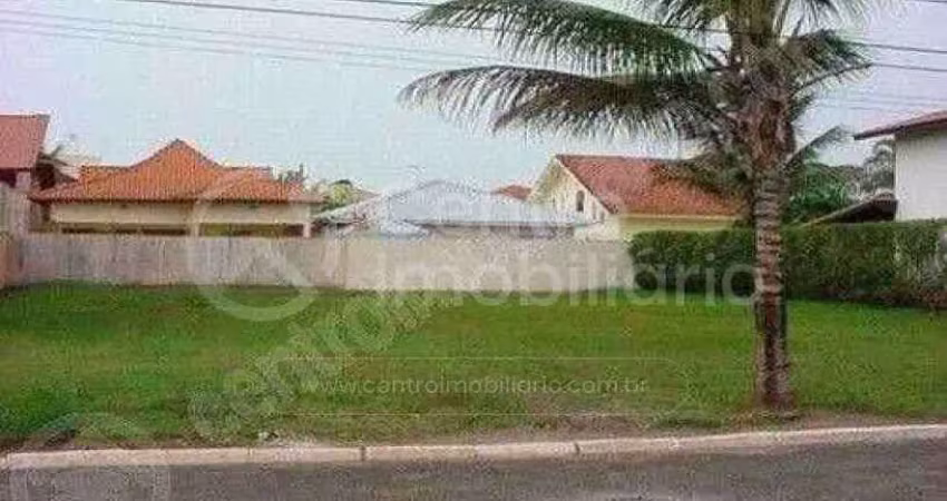 Terreno em condomínio fechado à venda no Bougainvillee III, Peruíbe 