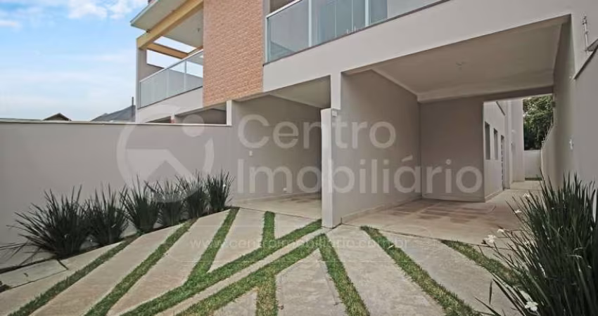 CASA à venda com 2 quartos em Peruíbe, no bairro Stella Maris