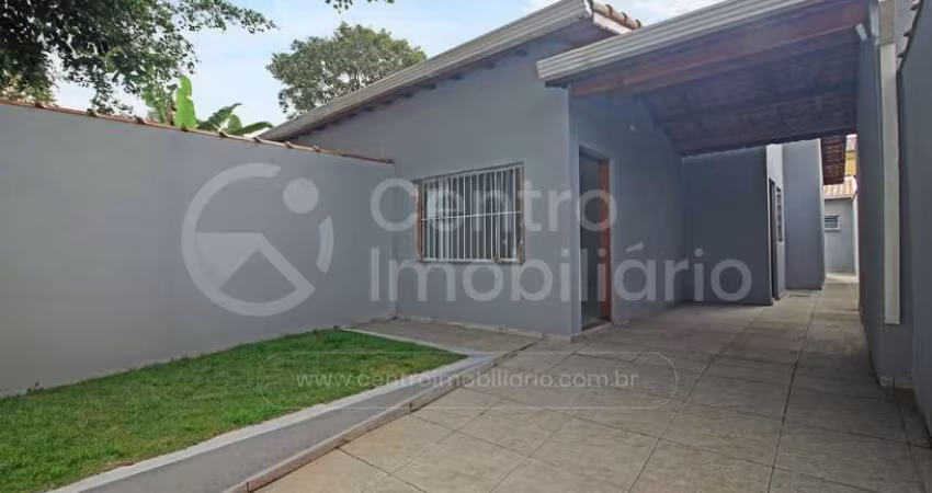 CASA à venda com 2 quartos em Peruíbe, no bairro Jardim Ribamar