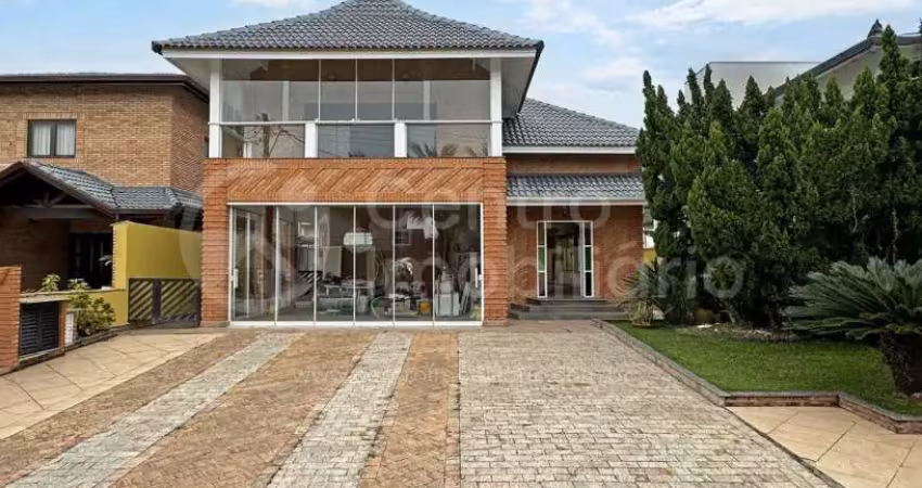 Casa à venda com piscina e 3 quartos em peruíbe, no bairro bougainvillee i