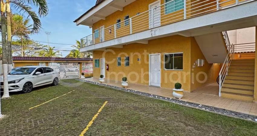 APARTAMENTO à venda com 1 quartos em Peruíbe, no bairro Stella Maris