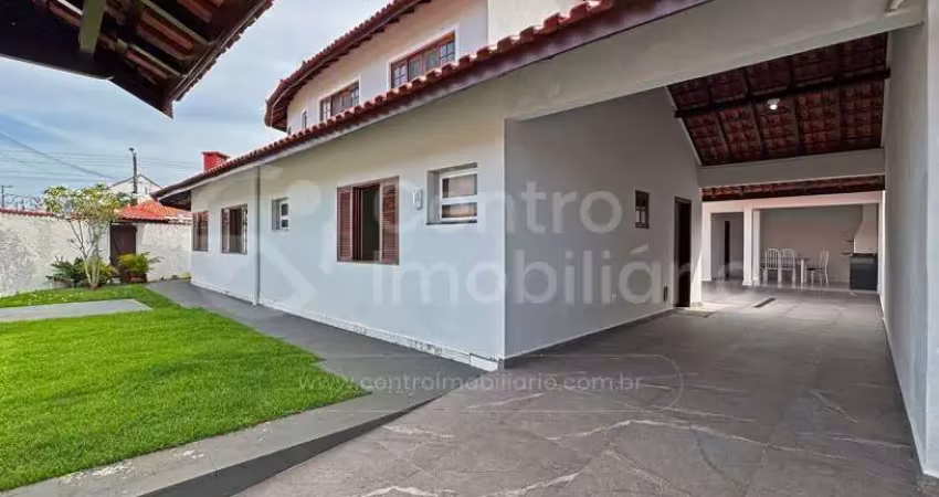 Casa à venda com 5 quartos em peruíbe, no bairro parque turistico