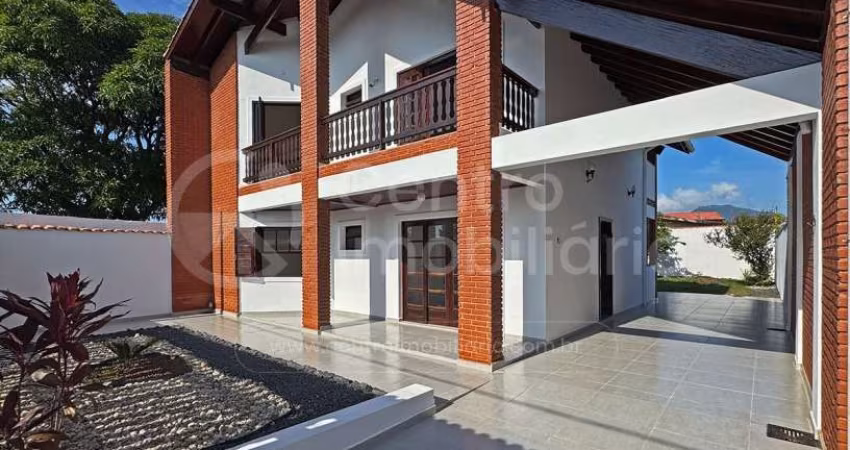 CASA à venda com 3 quartos em Peruíbe, no bairro Cidade Nova Peruíbe