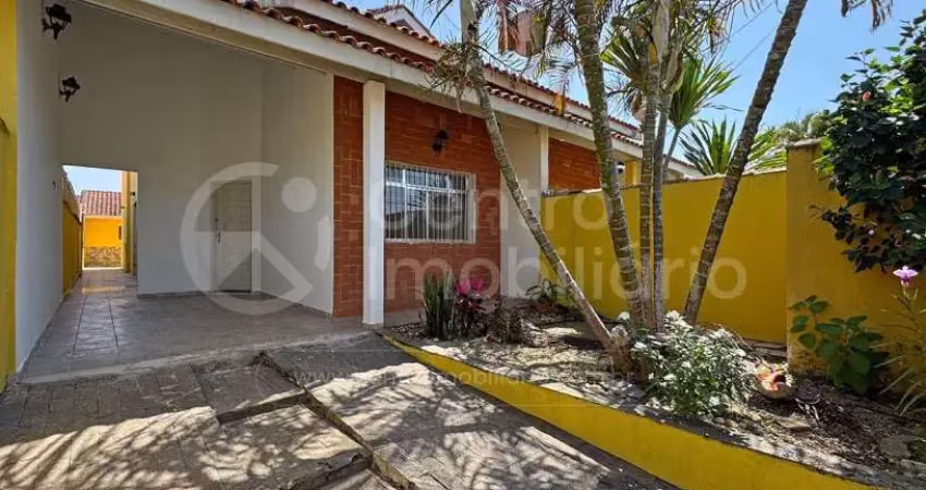 Casa à venda com 3 quartos em peruíbe, no bairro stella maris