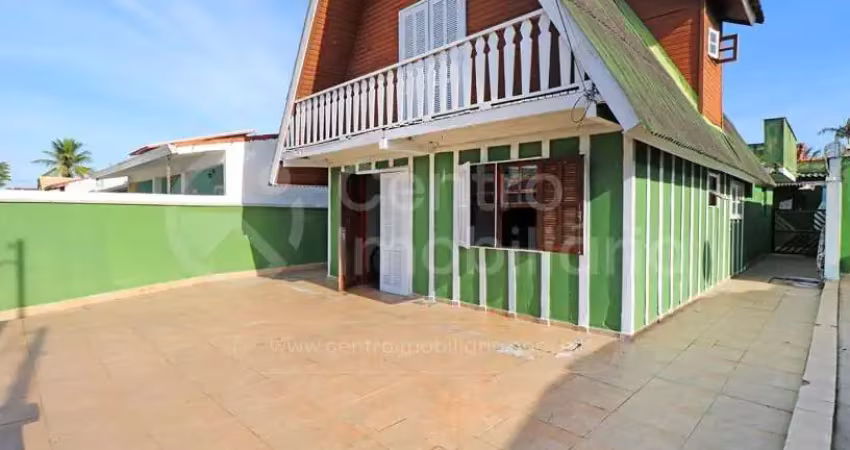 Casa à venda com 3 quartos em peruíbe, no bairro jardim três marias