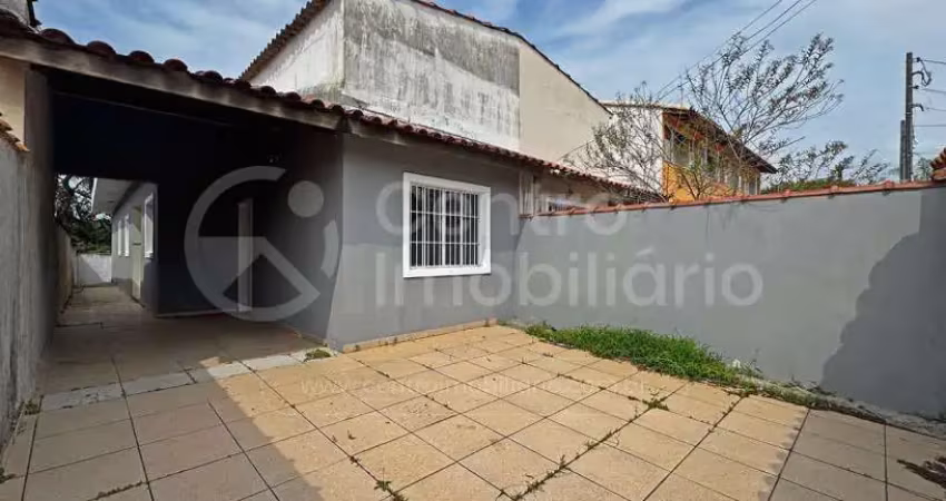 Casa à venda com 3 quartos em peruíbe, no bairro stella maris