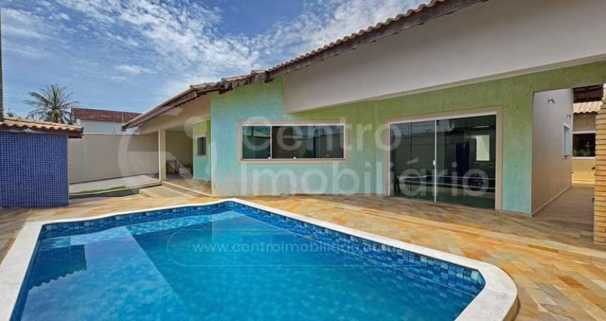 CASA à venda com 3 quartos em Peruíbe, no bairro Stella Maris
