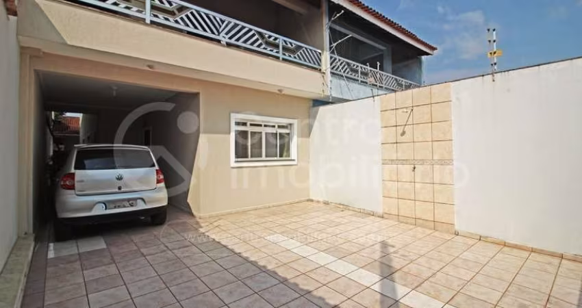 CASA à venda com 3 quartos em Peruíbe, no bairro Parque D Aville