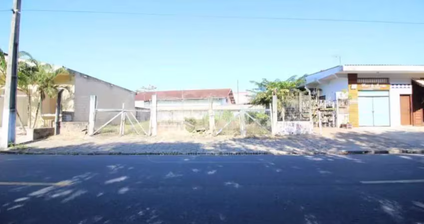 Terreno à venda no Balneário Stella Maris, Peruíbe 