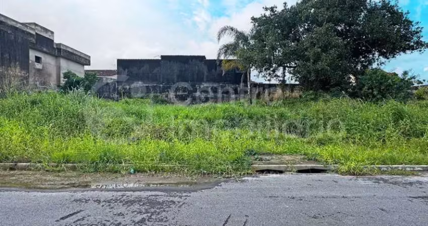 Terreno à venda na Estancia São Jose, Peruíbe 