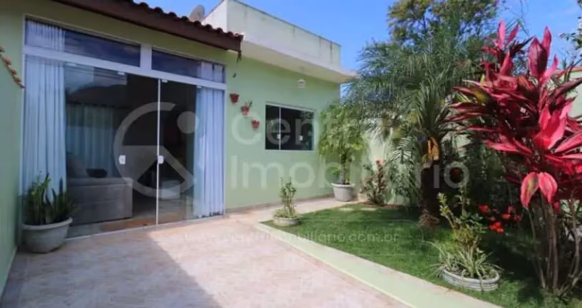 Casa à venda com 2 quartos em peruíbe, no bairro jardim veneza