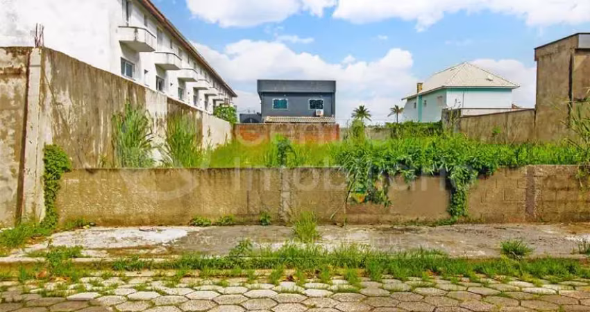 Terreno à venda no Centro, Peruíbe 