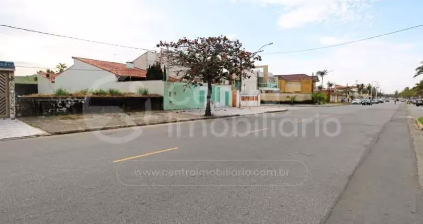 TERRENO à venda em Peruíbe, no bairro Stella Maris