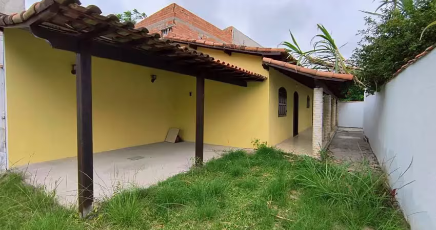 Casa para Venda em Saquarema, Aterrado (Bacaxá), 1 dormitório, 1 banheiro, 2 vagas
