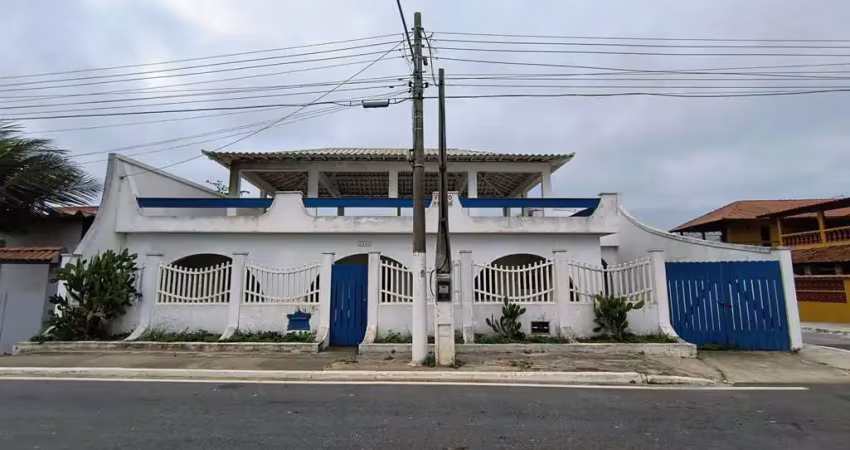 Casa para Venda em Saquarema, Areal, 2 dormitórios, 1 suíte, 1 banheiro, 2 vagas