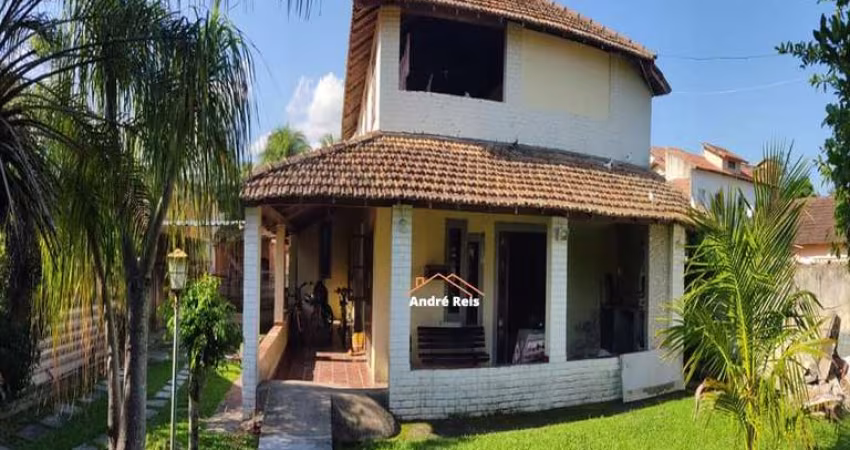 Casa para Venda em Saquarema, Porto da Roça I, 5 dormitórios, 2 suítes, 2 banheiros, 1 vaga