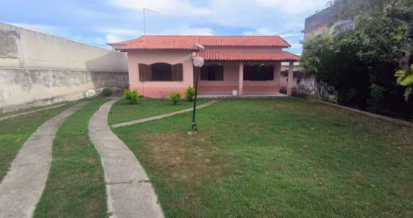 Casa para Venda em Saquarema, Gravatá, 2 dormitórios, 2 banheiros, 2 vagas