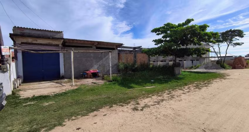 Casa para Venda em Saquarema, Vilatur, 1 dormitório, 1 banheiro, 1 vaga