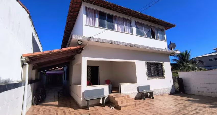 Casa para Venda em Saquarema, Jaconé (Sampaio Correia), 5 dormitórios, 1 suíte, 5 banheiros, 2 vagas