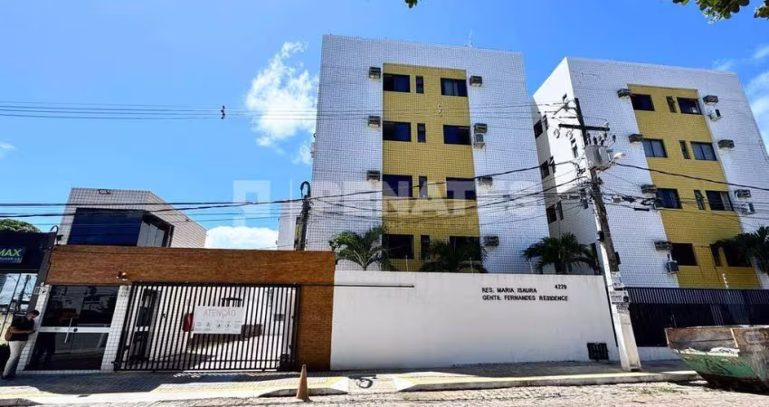 Apartamento com 3 quartos sendo 2 suítes no Maria Isaura.