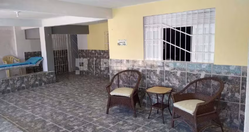 Casa de Esquina na Enseada de Búzios – A apenas 30 metros das Piscinas Naturais