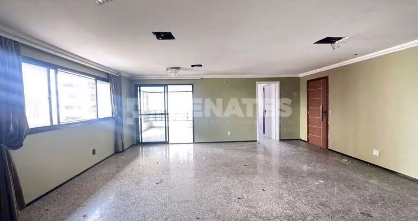 Apartamento com 208m², 3 suítes e 3 vagas – conforto, localização e potencial para personalização