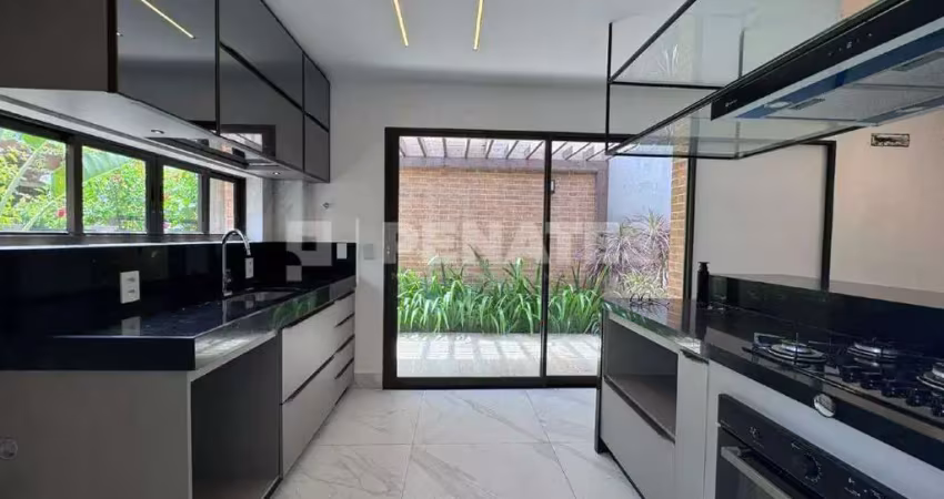 Casa em condomínio, 3 suítes sendo 1 master com banheira, 02 vagas, ponta negra, nata-rn