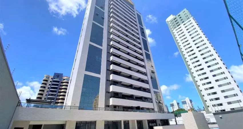 Apartamento cobertura com 200m² no bairro de lagoa nova – localização privilegiada