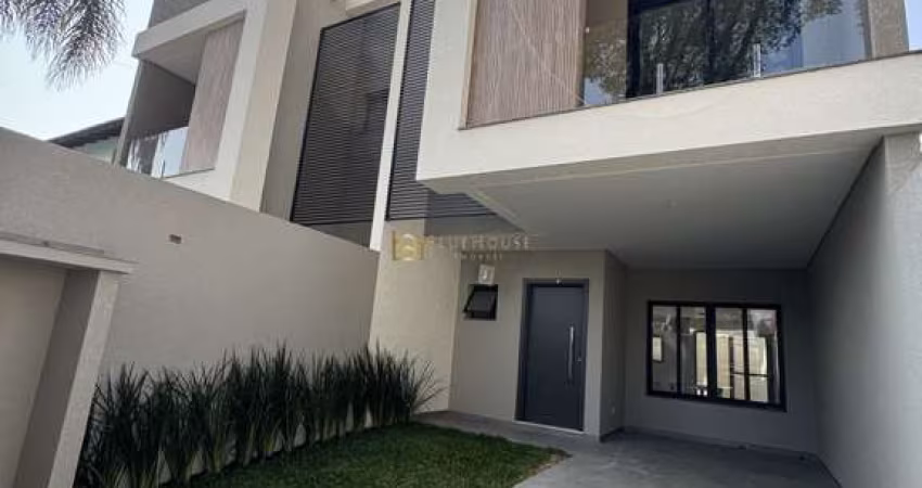Casa com 3 quartos à venda na Rua Pará, Água Verde, Curitiba