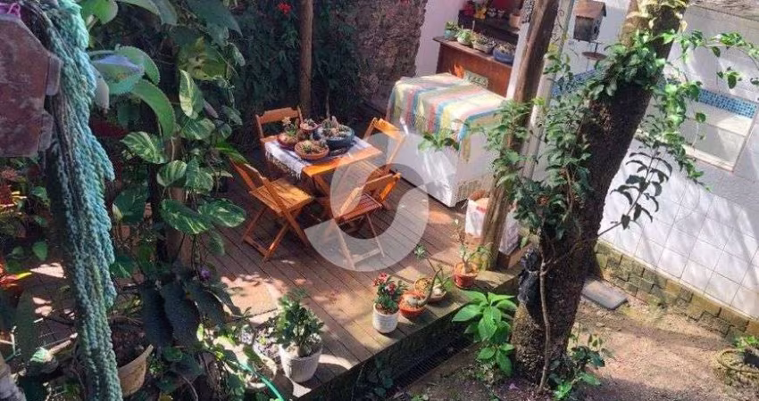 Casa para venda tem 170 metros quadrados com 3 quartos em Mata Paca - Niterói - RJ