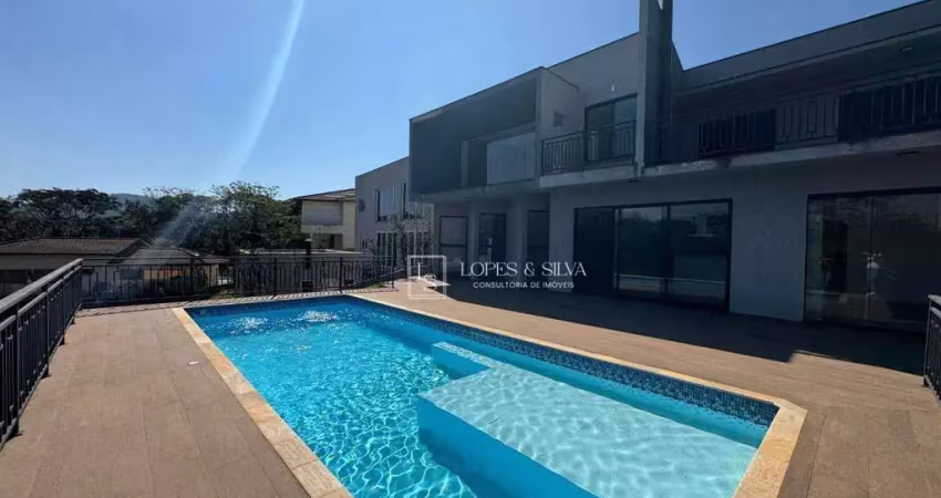 Casa com 4 suítes, sendo 1 masterdo para alugar no condomínio serra da estrela, atibaia, sp