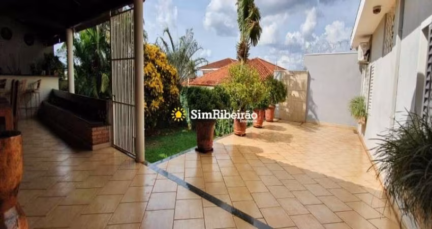 Casa a venda no Bairro Jardim Sumaré.