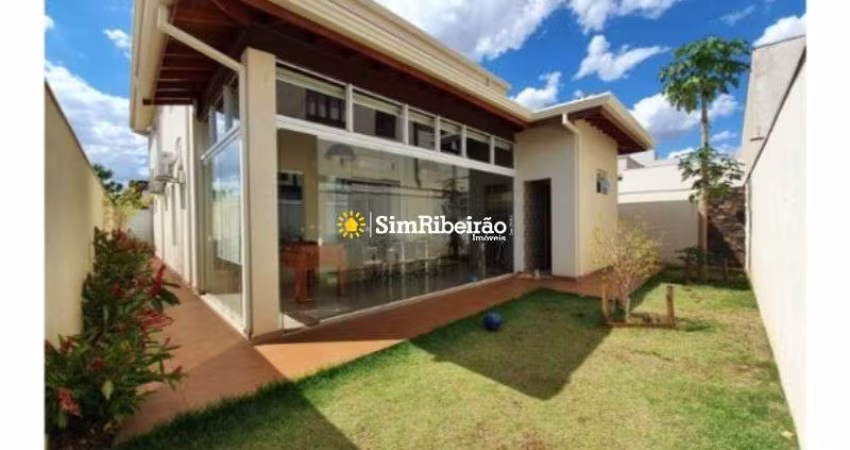 Sobrado a venda no condomínio Terras de Siena. Bairro Vila do Golf.