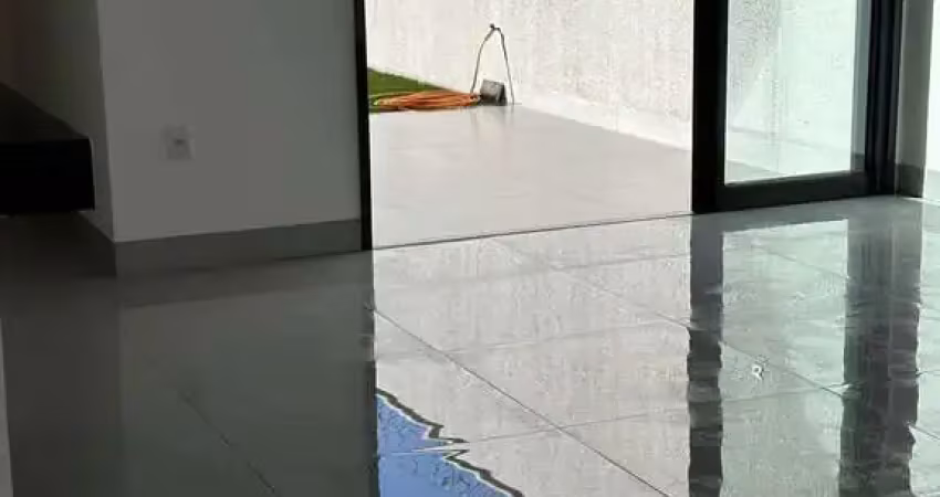 Casa com 3 quartos à venda em Laranjeiras, Uberlândia 