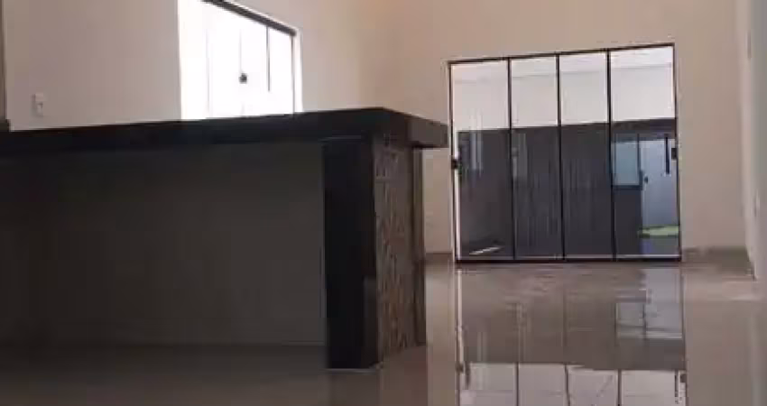 Casa com 3 quartos à venda no Jardim Europa, Uberlândia 