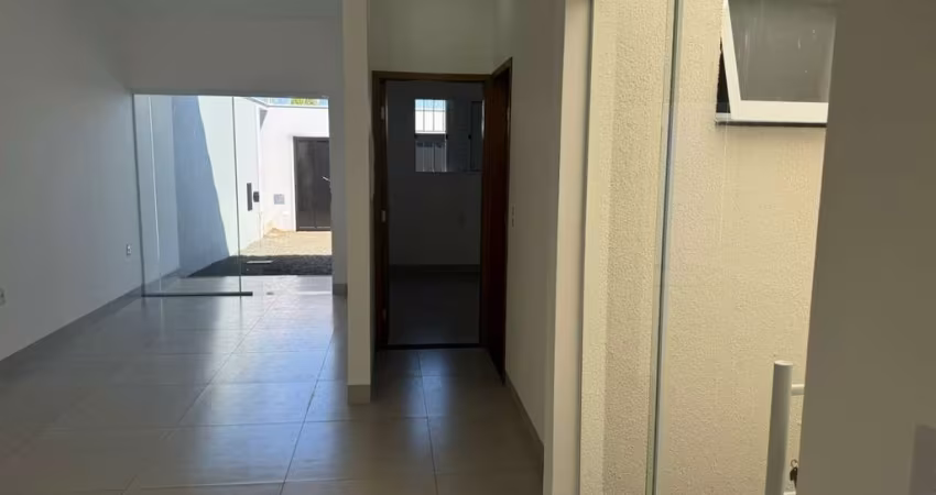 Casa nova á venda 2 quartos sendo 1 suite, Bairro Morumbi