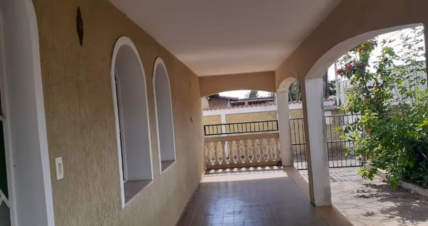 Casa Térrea - 4 dorm -  Ipiranga - Caçapava