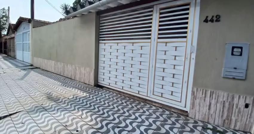 Casa Isolada a Venda em Praia Grande!Oportunidade
