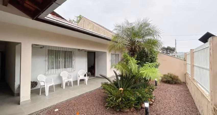 Casa com 4 dormitórios à venda, 198 m² por R$ 799.000,00 - Velha Central - Blumenau/SC