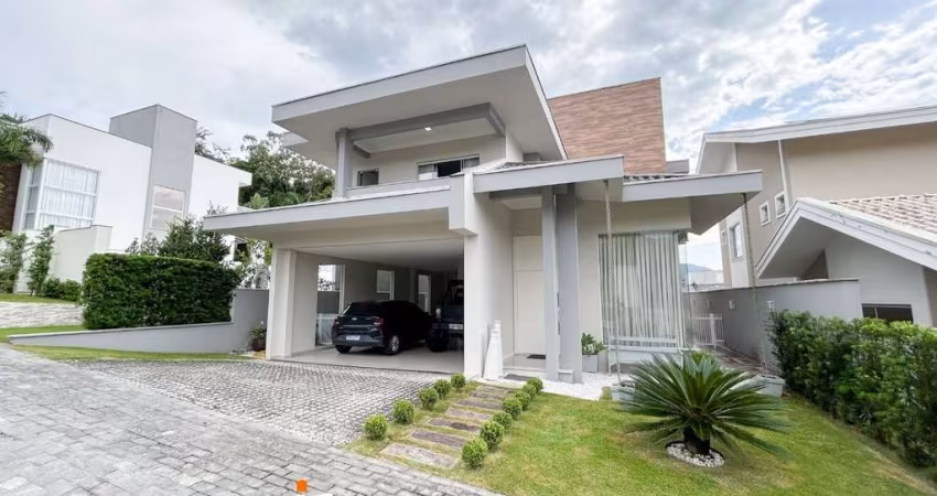 Casa com 3 dormitórios à venda, 293 m² por R$ 2.600.000,00 - Itoupava Central - Blumenau/SC