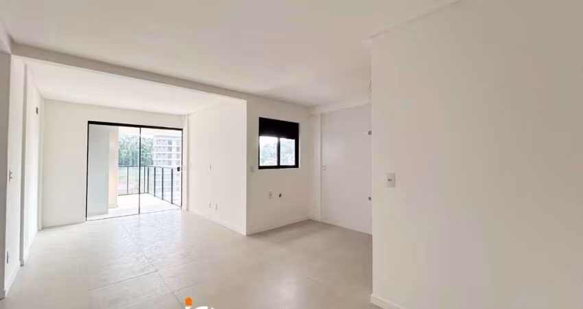 Apartamento com 3 dormitórios sendo 1 suíte à venda, 81 m² por R$ 588.000 - Velha - Blumenau/SC