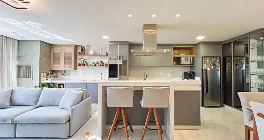 Apartamento com 3 dormitórios à venda, 88 m² por R$ 749.000,00 - Água Verde - Blumenau/SC
