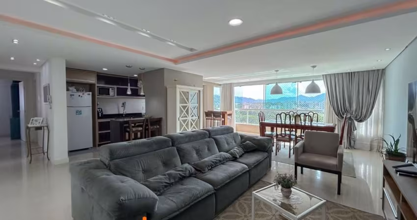 Apartamento com 3 dormitórios à venda, 114 m² por R$ 794.000,00 - Asilo - Blumenau/SC