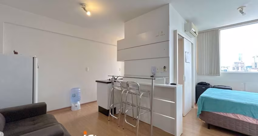 Apartamento com 1 dormitório à venda, 27 m² por R$ 380.000,00 - Centro - Blumenau/SC