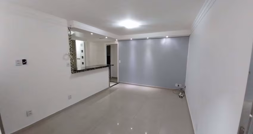 APARTAMENTO 1° ANDAR PQ. CECAP COND. R. JANEIRO REFORMADO LINDO