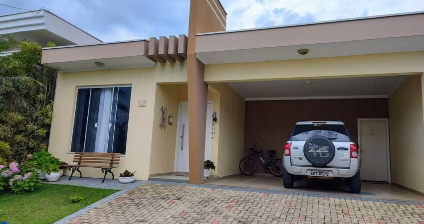 CASA TÉRREA COM 3 SUÍTES E QUINTAL - RESIDENCIAL TERRA NOBRE - INDAIATUBA SP.