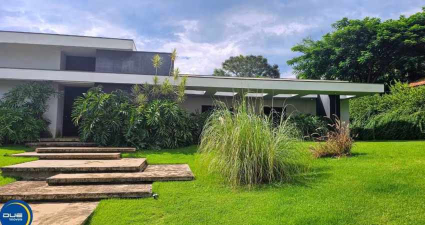 Chácara de Alto Padrão à Venda no Condomínio Recanto das Flores ? Indaiatuba/SP ? 5 Suítes, casa de hóspedes, 5.000m² de Terreno