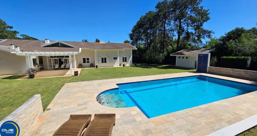 Chácara de luxo à venda em condomínio exclusivo de Indaiatuba-SP, Vale das Laranjeiras: 3 suítes, 8 vagas, 493,75m²!
