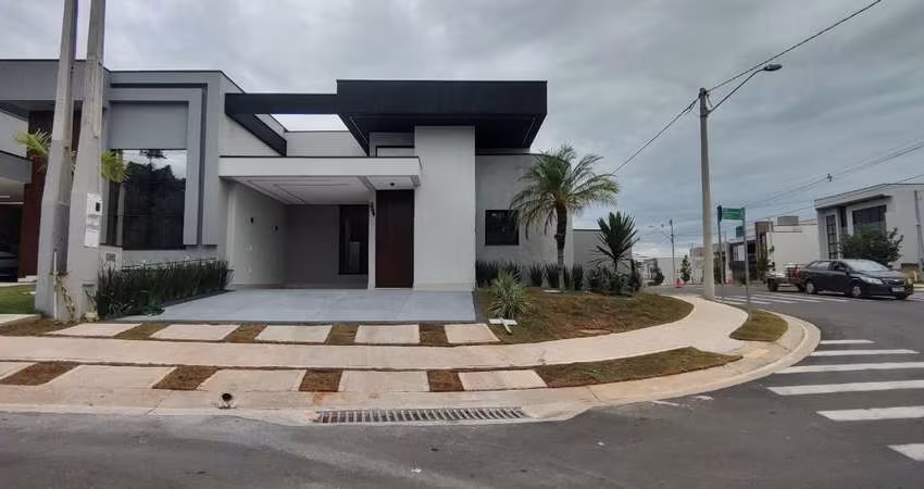 Imperdível: Casa em condomínio à venda em Indaiatuba-SP, 3 quartos, 3 suítes, 2 salas, 4 banheiros, 3 vagas de garagem, 161m².
